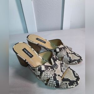 Nine West Nicolets Snakeskin Block Heel Slide Sandals Size 6.5M